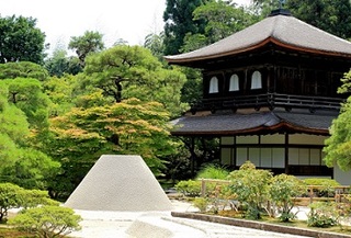 ginkakuniwa.jpg